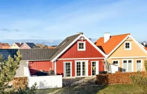 Beautiful Home In Brenderup Fyn - Vedelshave