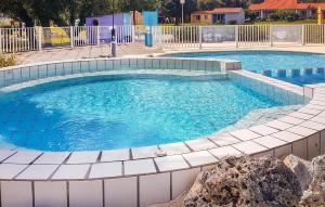 Pet Friendly Home In Saint-Savinien