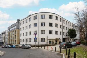 City Center Turquoise Residence Warsaw by Renters
