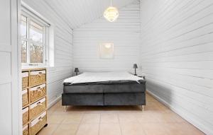 4 Bedroom Lovely Home In Sjællands Odde