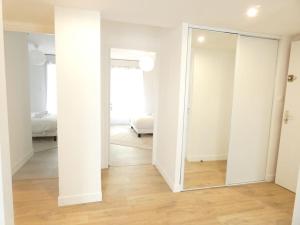 Appartements Calme et Confort pour vos Sejours Moyenne Duree : photos des chambres