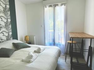 Appartements Calme et Confort pour vos Sejours Moyenne Duree : photos des chambres