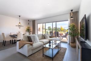 The Albufeira Concierge - Amazing Pool & Sunshine