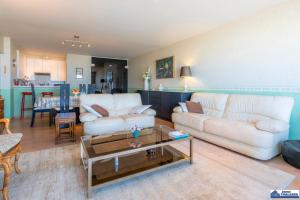 Astoria Palace 0101 - 2 bedrooms 5p - centrally located on the promenade sea view