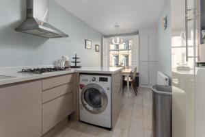 Flatzy - 3 Bedroom Apartment in Heart of City Centre