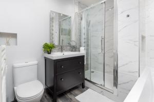 Flatzy - 3 Bedroom Apartment in Heart of City Centre