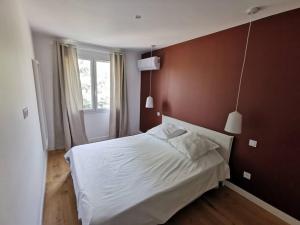 Terrazzo chambres climatisation parking proche remparts