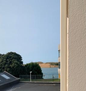 Vistas al mar, amplia terraza y garaje