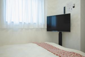 QiQi Serenity Tokyo Exclusive New 3-Story Home, 14min to Skytree, Asakusa Area