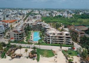 EG818 Elements Condos 2 Bedroom