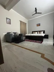 RAJ RESIDENCY - Gurgáon