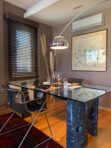 Downtown Stylish Flat