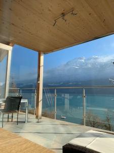 Lina - Lakeview Living near Interlaken