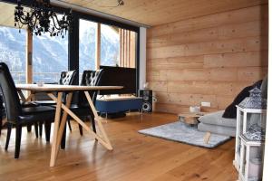 Lina - Lakeview Living near Interlaken