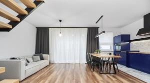 Stylish Two-story Apartment - Nowy Oltaszyn