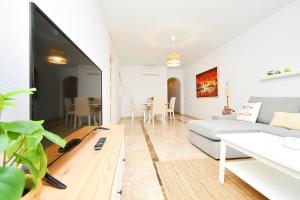 Expoholidays - Puerto Deportivo La Goleta