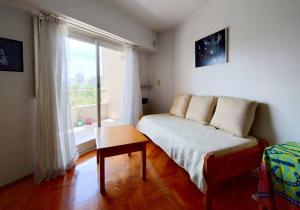 Luminoso y amplio, Congreso.