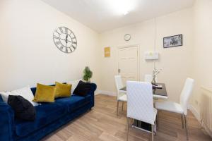 Barking Road Comfy House