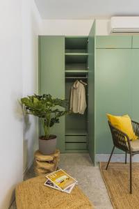 Green suite by Concept Flats