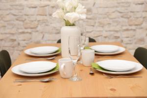 Emerald holiday home with patio