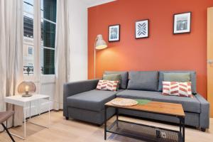 Lodging Apartments Villarroel apartment