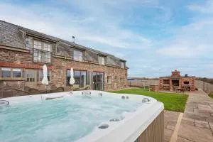 Host & Stay - Coed Farm - Llanywern