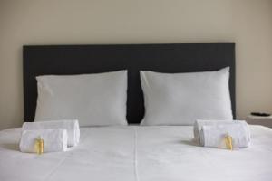 Urban Oasis with Queen Bed and View BE-24