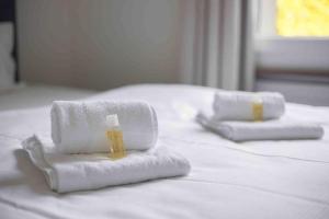 Urban Oasis with Queen Bed and View BE-42