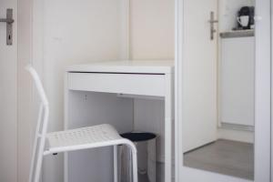 Urban Oasis with Queen Bed and View BE-39