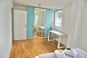 Balcony Suite in Central Zurich SH2,4R