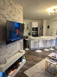 Cosy T2 au porte dOrly Rungis au pied du metro ligne 14