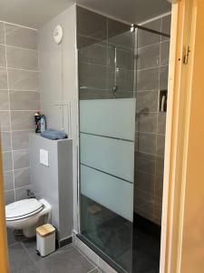 Cosy T2 au porte dOrly Rungis au pied du metro ligne 14