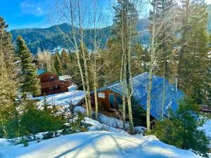 Red River Aspen Retreat - وادي تاوس للتزلج