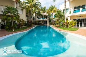 Stunning Large Remodeled Penthouse-Big Canal Views