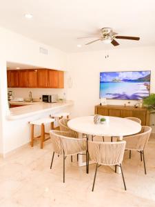 Beachfront Breathtaking Views Puerto Aventuras