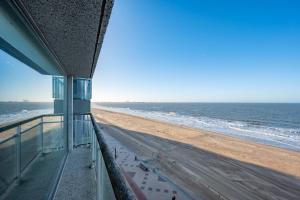 Appartement 7 op de zeedijk in Knokke voor max 6 personen