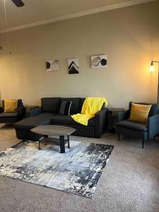 Hill Country Hiatus!