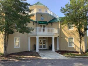 The Lake House on Cherokee Ridge Golf Course