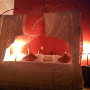 Magnificent Colonial Mansion