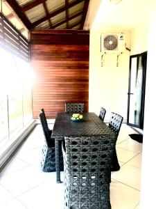 Blue Lagoon seafront apartment