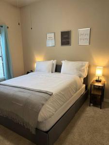 Hill Country Galleria Getaway