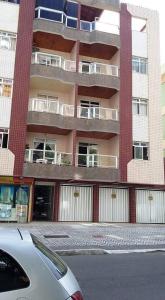 Apartamento a poucos passos do mar