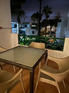 Paradise Club L28 & L29