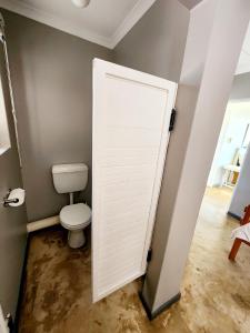 Beach Front Beach House 10 Golden Mile