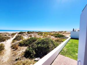 Beach Front Beach House 10 Golden Mile