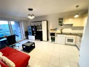 Nice Ouest St Isidore- 2P au calme - 卡罗