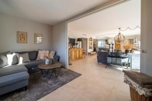 Cannes Luxury Rental - Pretty 3 bedroom apartment to rent with 50m terrace