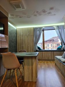 Стаята на Ив