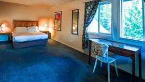 Polar Peak Chalet by Fernie Lodging Company
