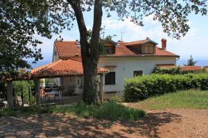 Apartments with parking space Opric, Opatija - 7744